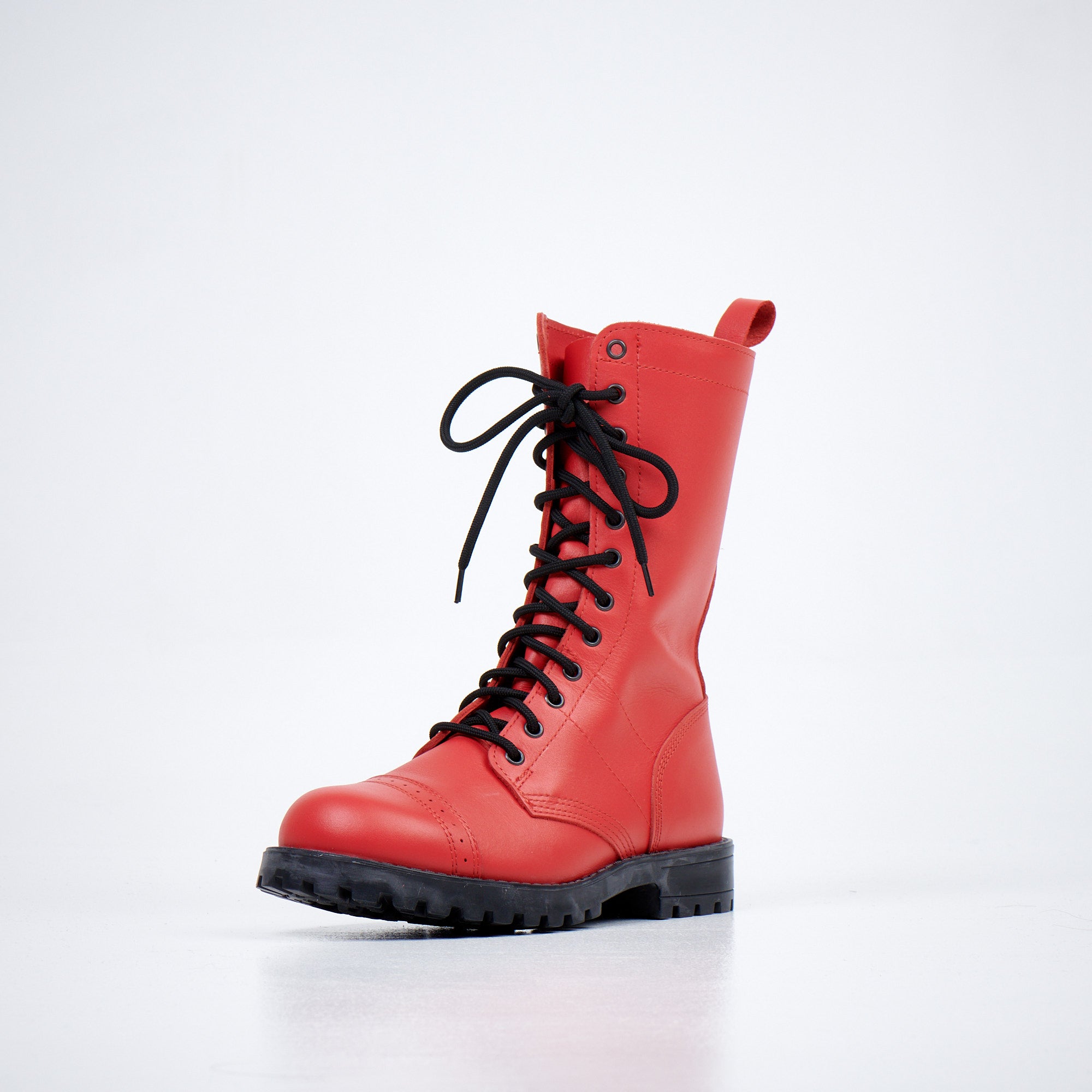 Bottines aviateur 516 OmaKing en cuir rouge éclatant, vue montante stabilité cheville