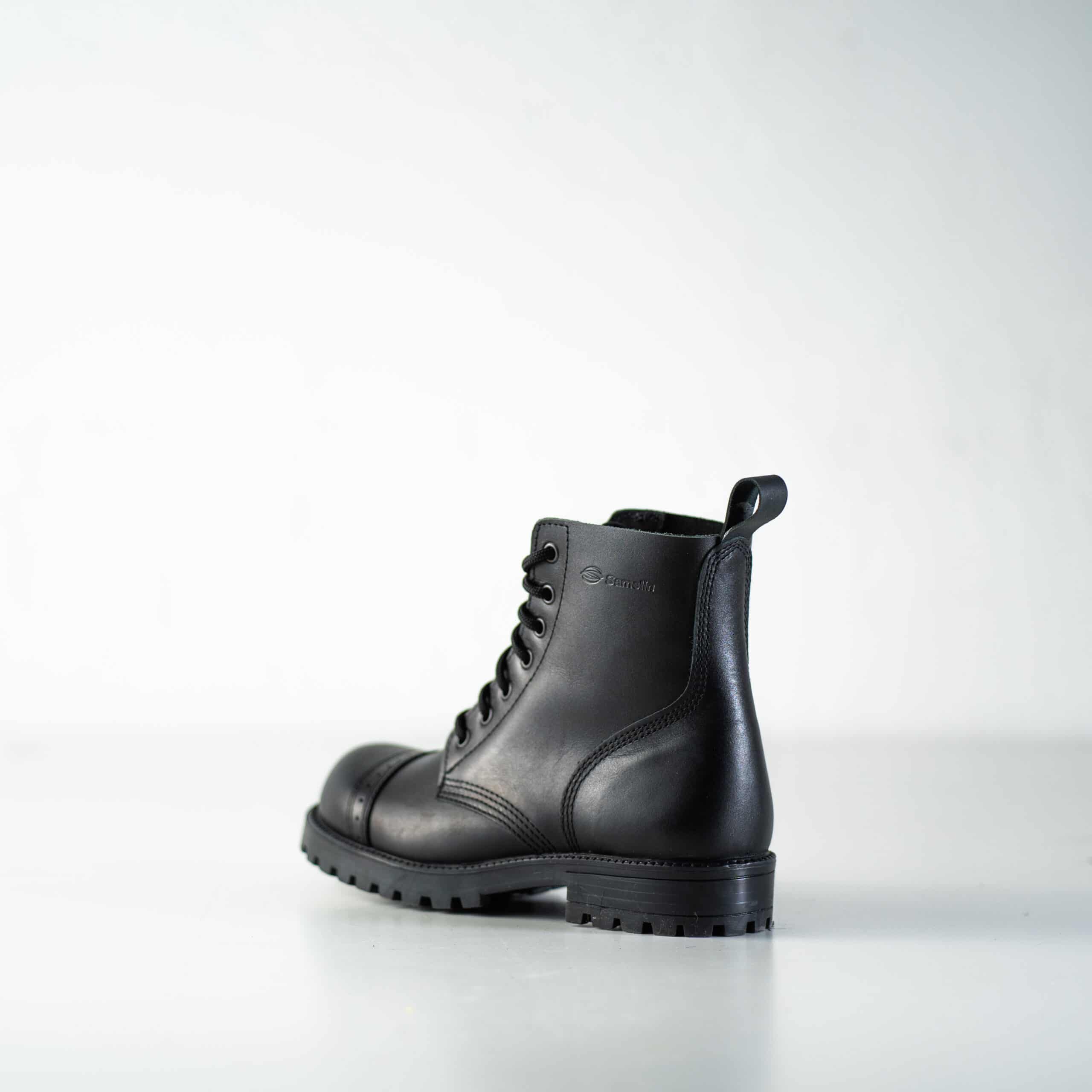 Bottines aviateur en cuir noir fait main, profil latéral