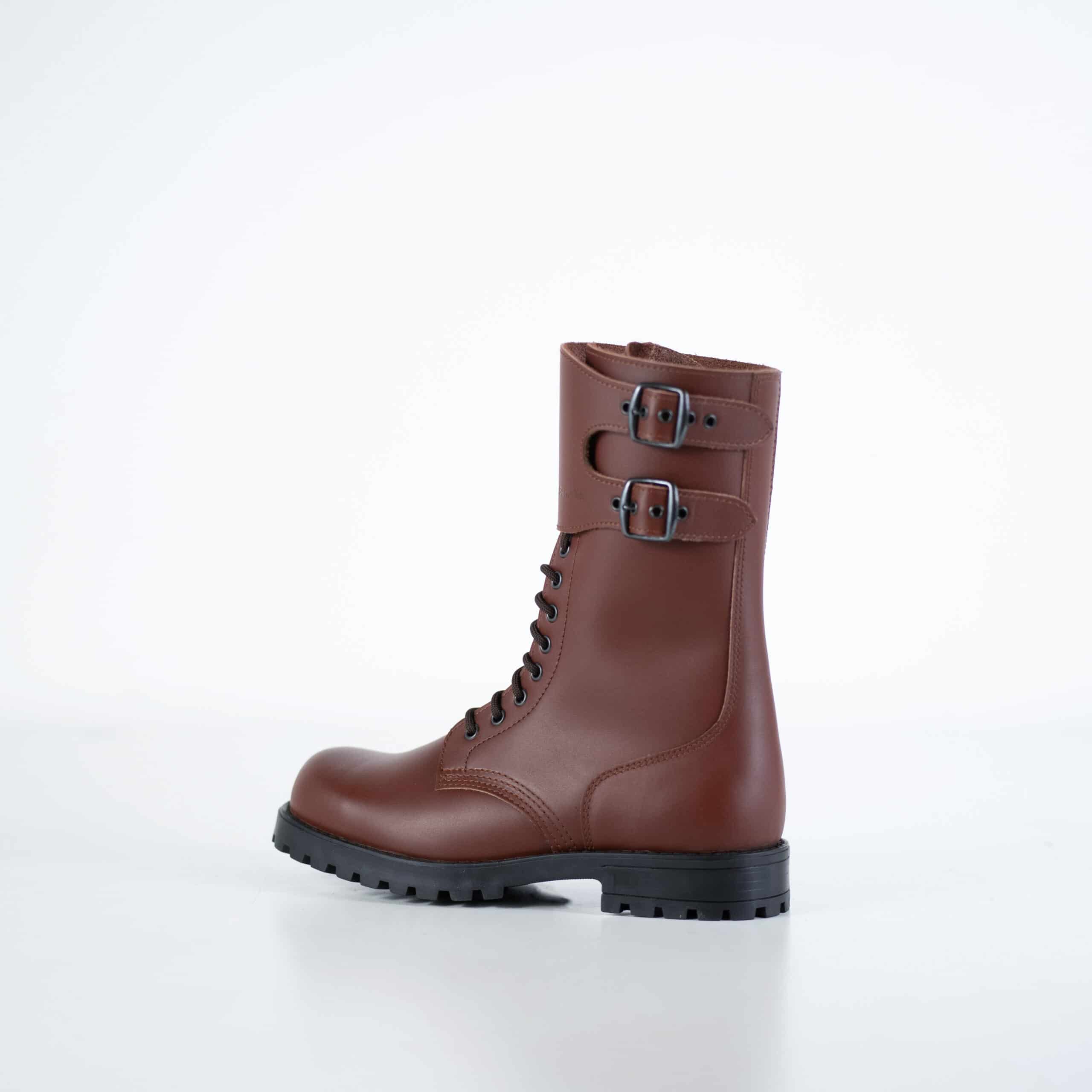 Bottines en cuir marron clair fait main, vue arrière