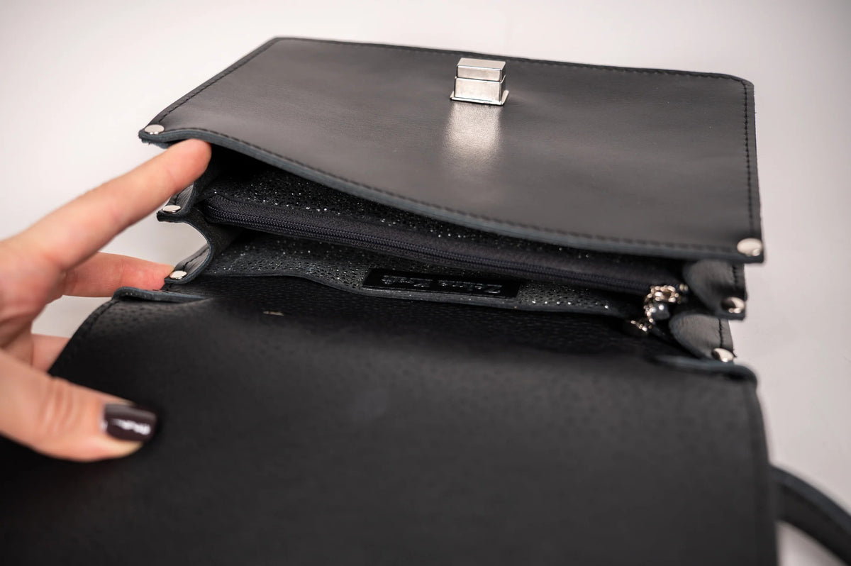 Petit porte-documents en cuir noir, vue 6