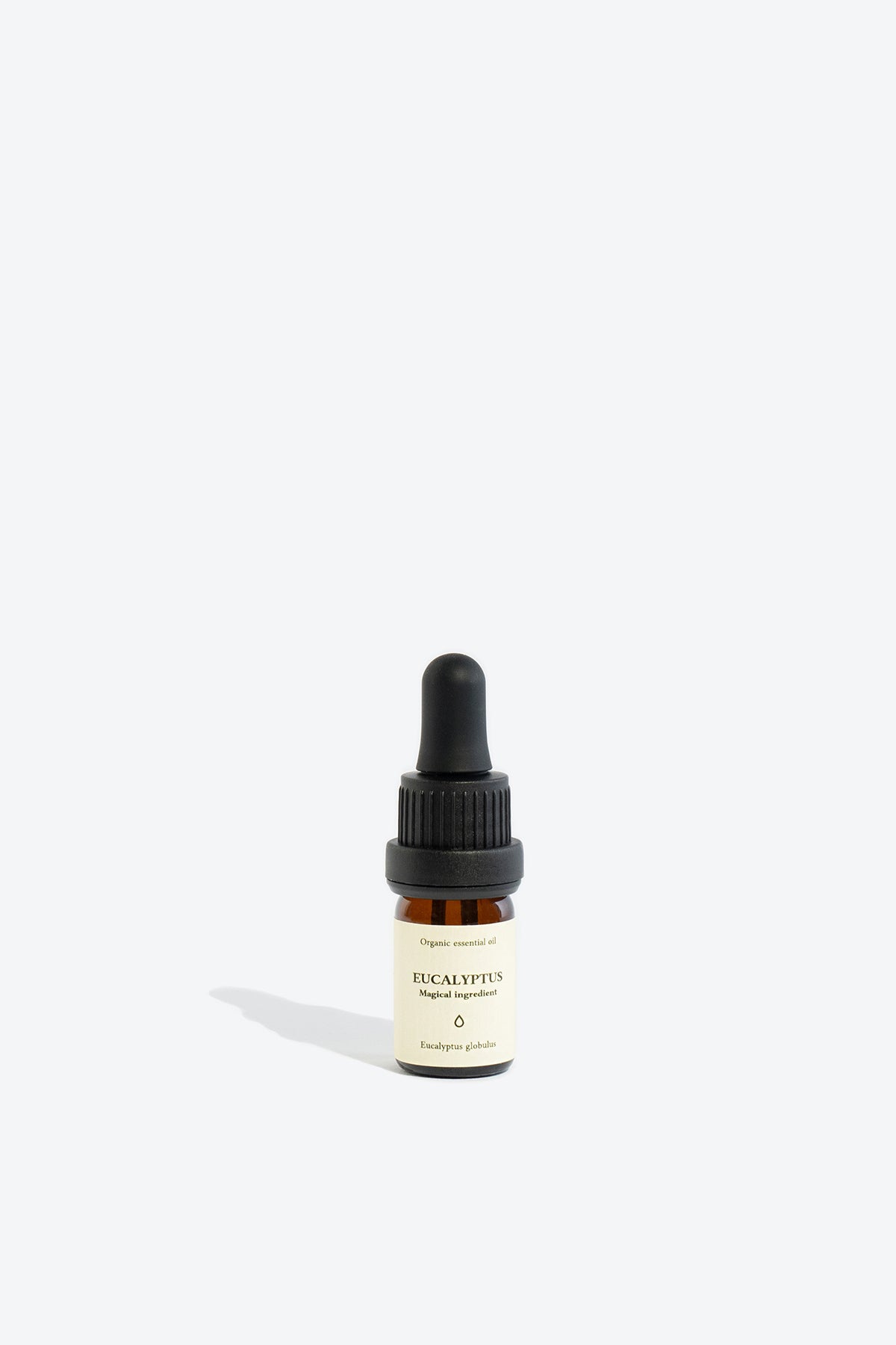Huile essentielle d'eucalyptus Smells Like Spells, vue alternative