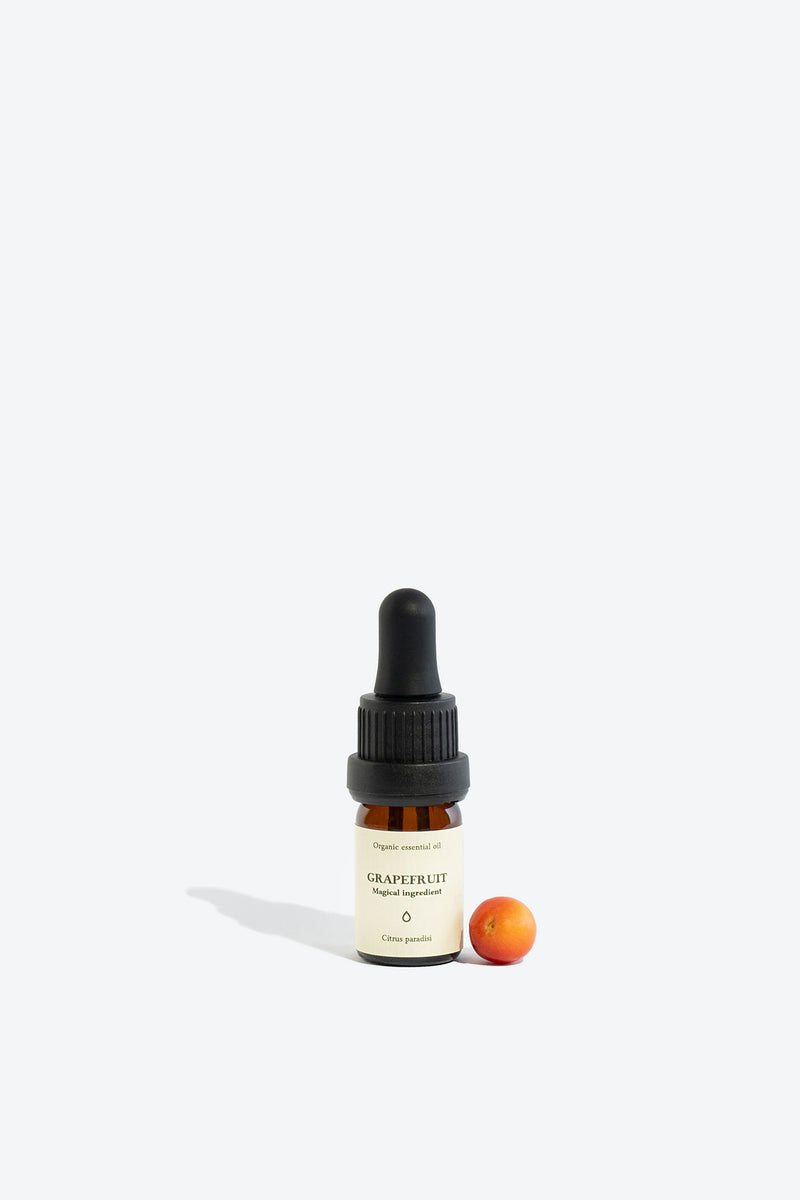 Huile essentielle de pamplemousse Smells Like Spells, vue alternative