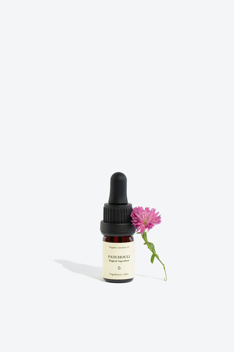 Huile essentielle de patchouli Smells Like Spells, vue alternative