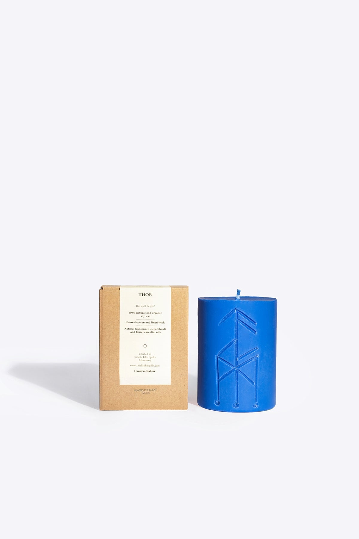 Bougie runique parfumée Smells Like Spells Thor, vue produit