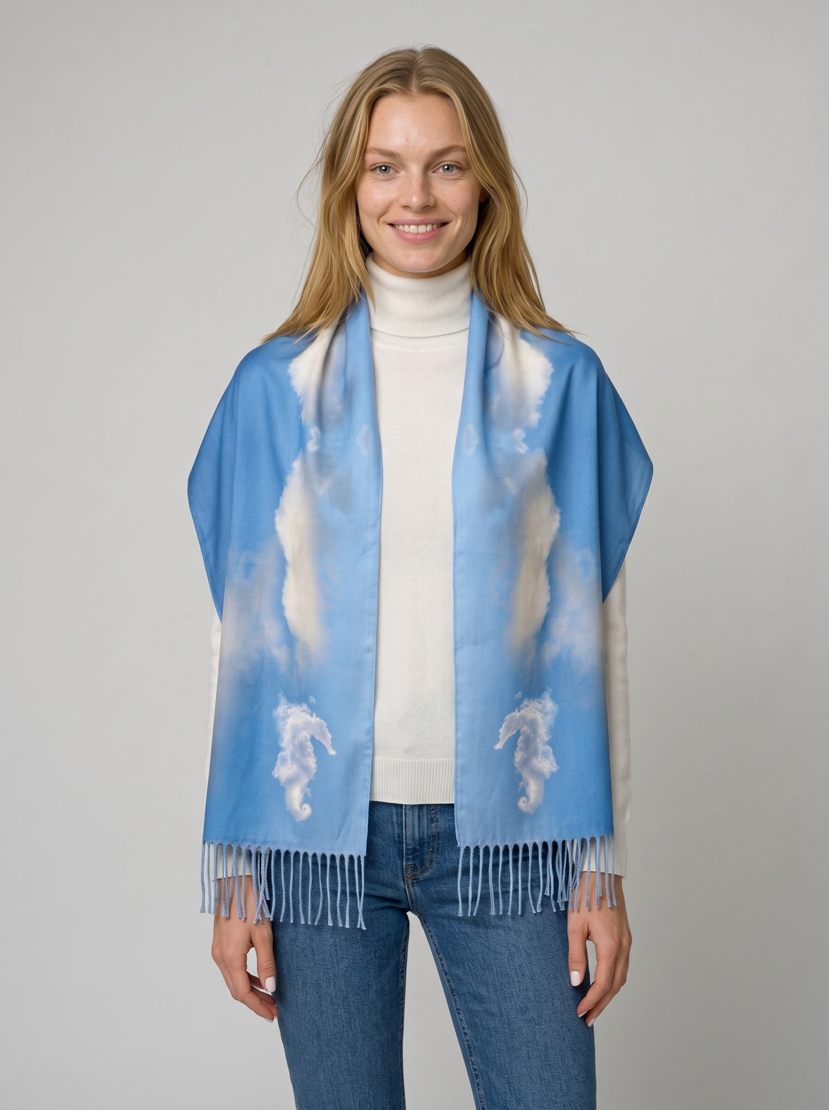 Tæwas Wool–Silk Blend Shawl – Blue Sky