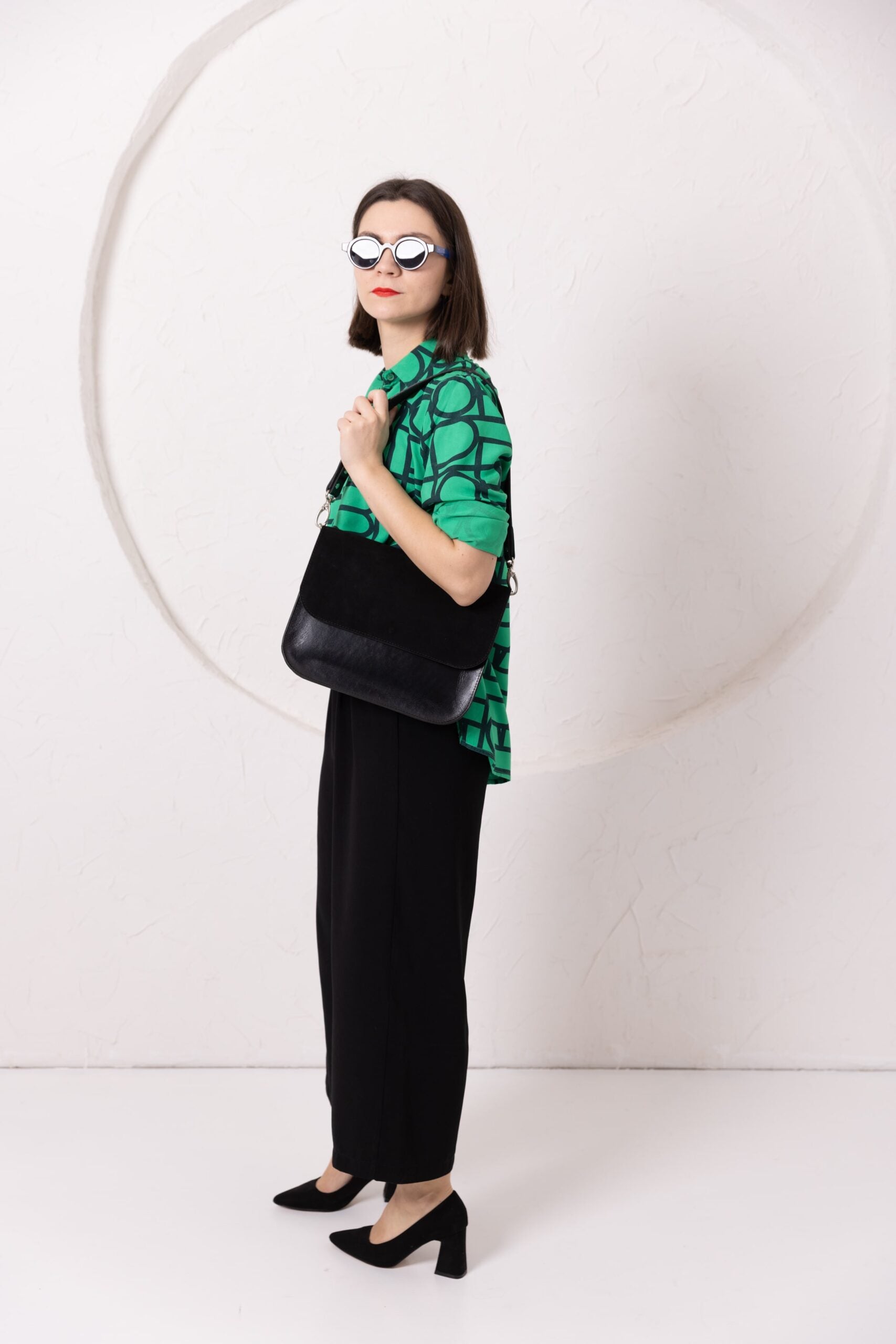 Sac à main ASTORIA TOKS VISOKS en cuir et daim noir, vue produit
