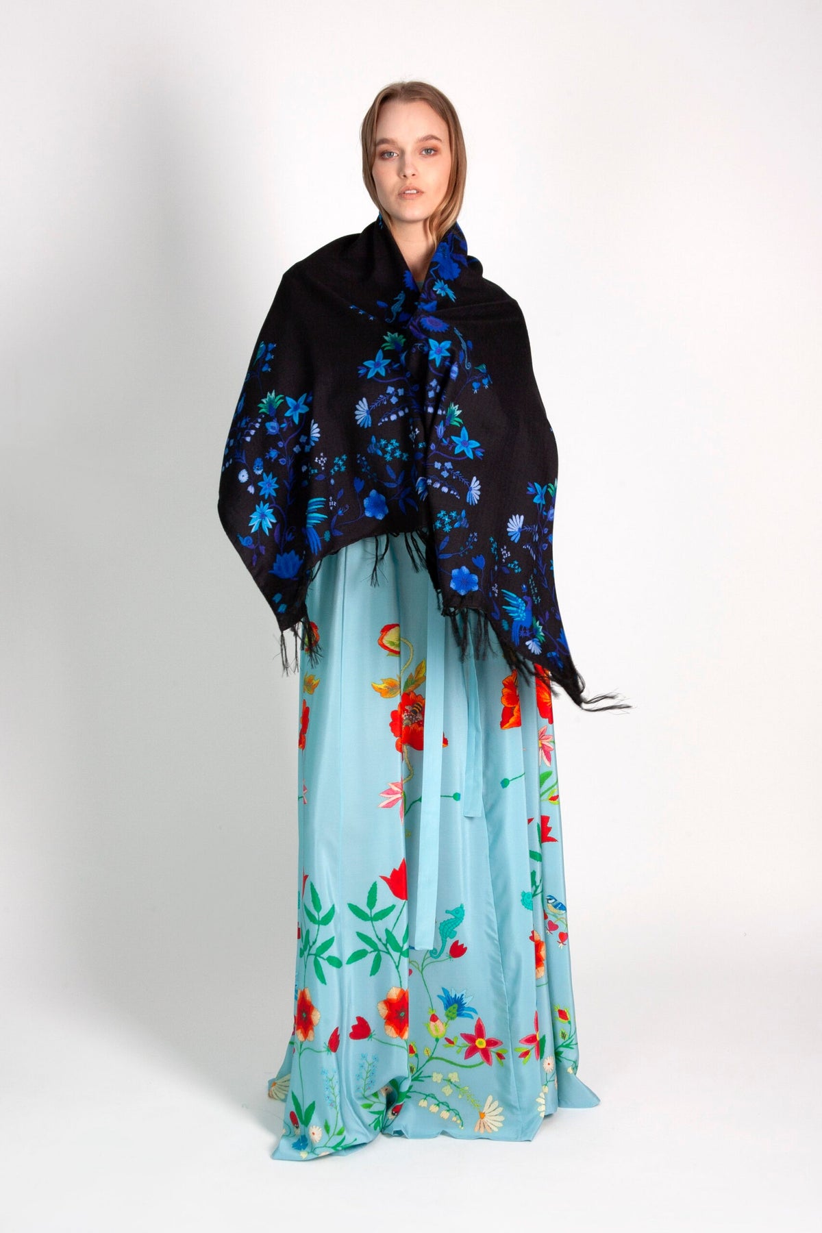Unimoon Wool–Silk Blend Shawl – Black and Blue Floral