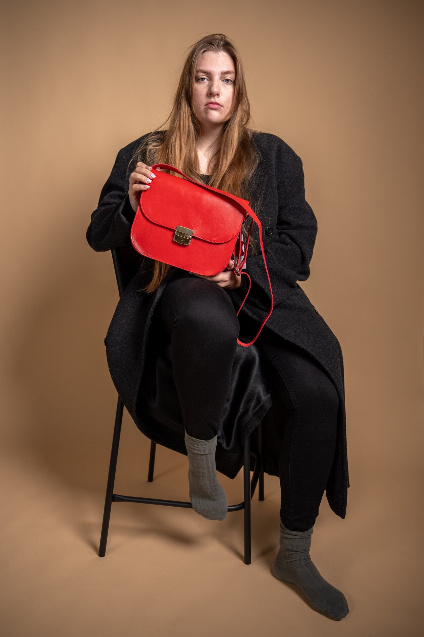 Sac selle grand format en cuir naturel rouge, vue finale