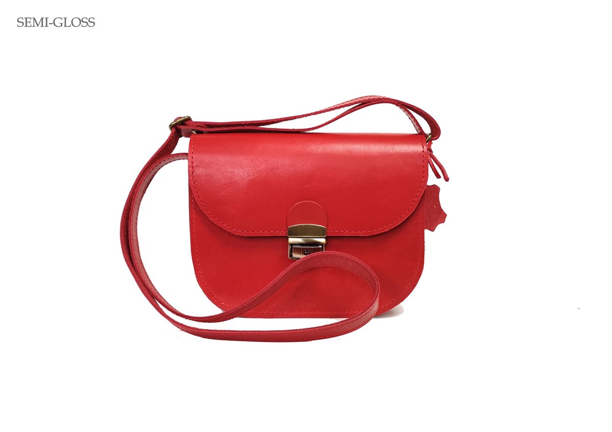 Sac selle taille moyenne en cuir naturel rouge, vue produit alternative